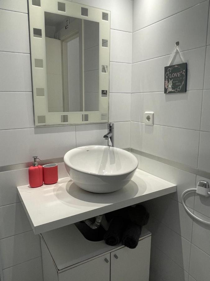 Victoria 68 Suite Málaga Eksteriør bilde